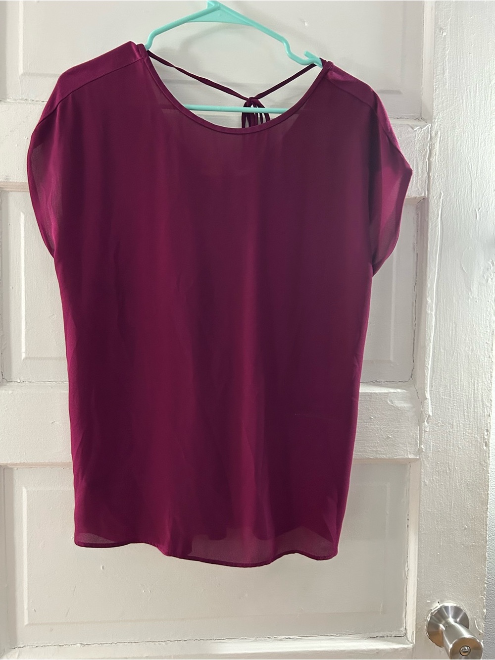 LOFT Short-Sleeve Tie-Back Blouse in Deep Berry